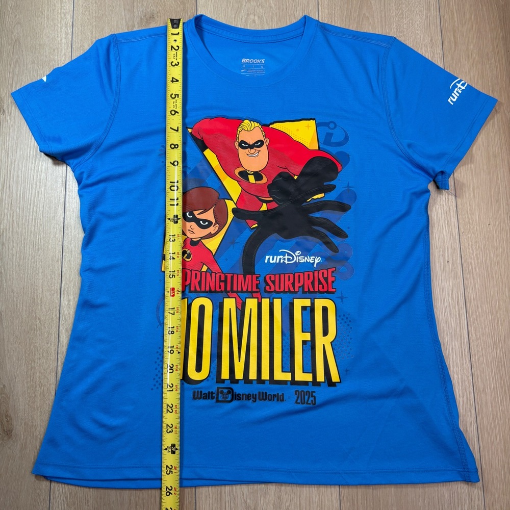 Brooks runDisney 2025 Springtime Surprise 10 Miler The Incredibles Shirt Large - Picture 8 of 8